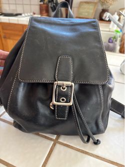 Vintage Coach Backpack 🎒