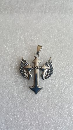 Stainless steel mom pendant