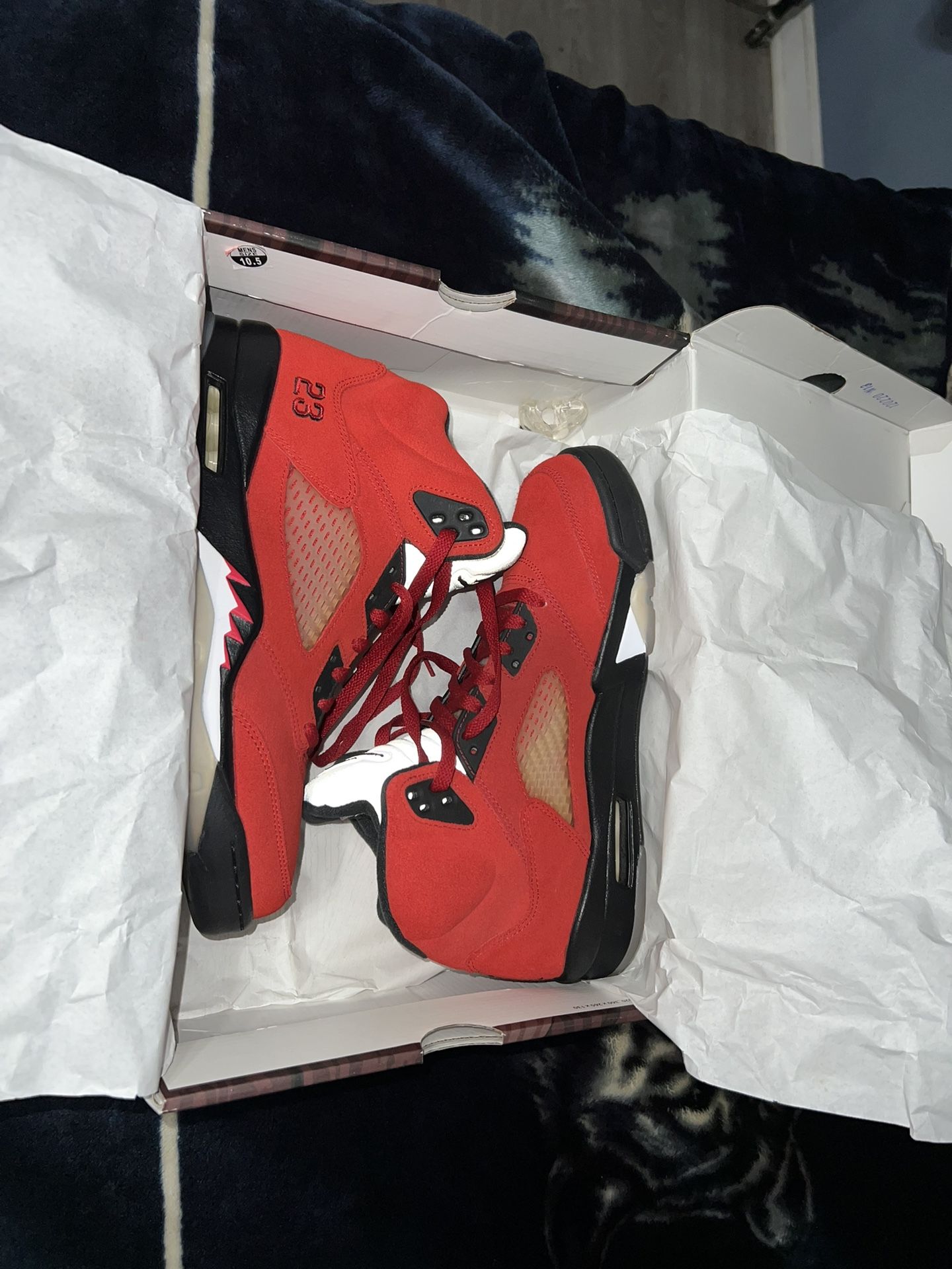 Jordan 5 Raging Bulls 