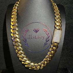 14k Cuban Link Thick Chain