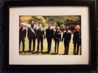 STAR TREK THE NEXT GENERATION CAST PICTURE