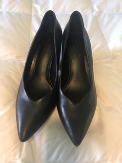 Nice shoes REBECCA. MINKOFF leather size 9 .5 like new!!!