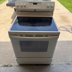 Kenmore Electric Glass Top Range