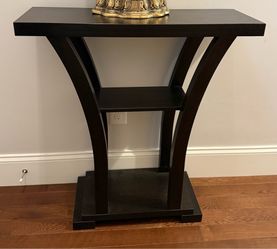 Wayfair Hamer 31.6" Modern Curved Entryway / Console Table