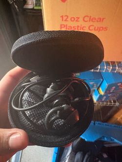 Wireless Earbuds with Carrying Case