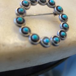 Vintage Mid century Sterling/turquoise Circle Pin