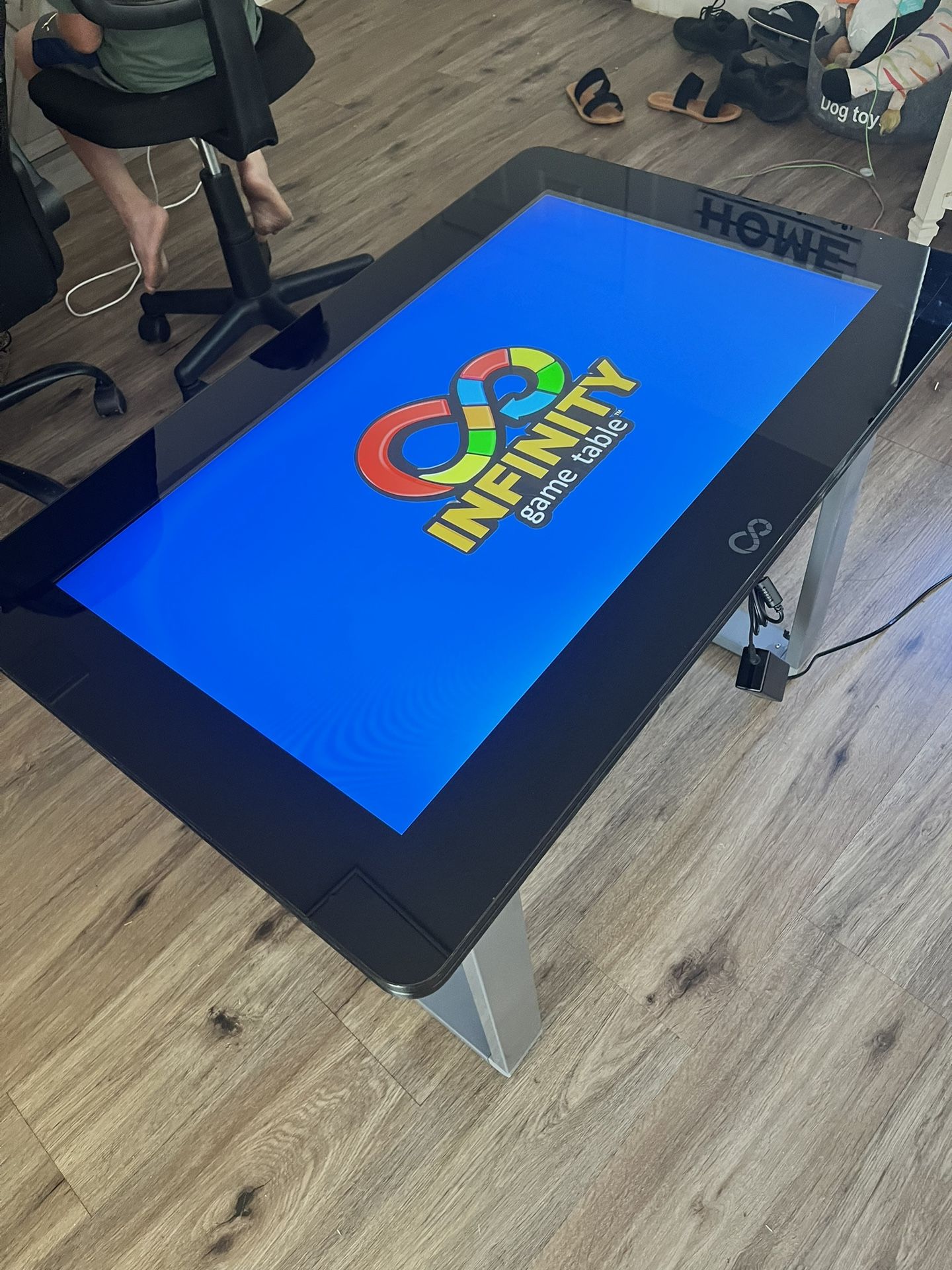 Infinity Game Table