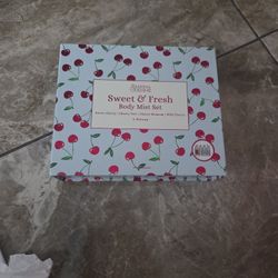 Sweet and fresh Body mist sweet cherry, cherry tart cherry blossom,wild cherry comes with 4 piece