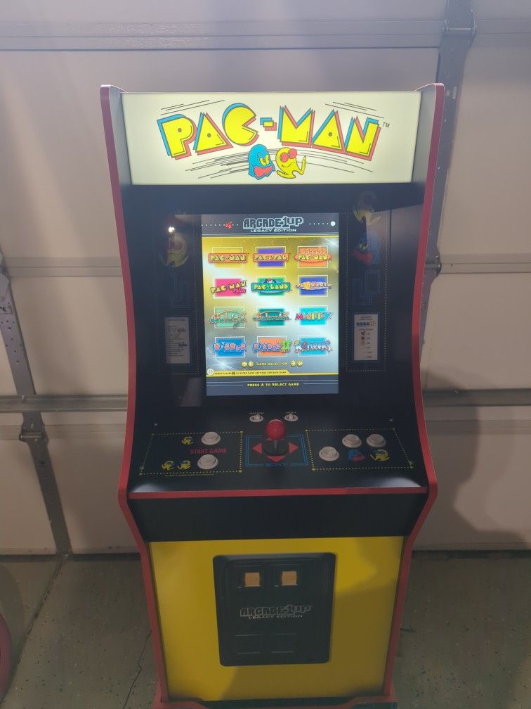 Pac-Man Machine By Arcade 1Up