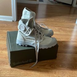 Palladium Boots/shoes 9 1/2 Mens Sizing