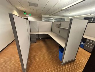 Herman Miller A02 Acoustical Fabric 6’x6’ or 6’x8’ @ 62” Tall