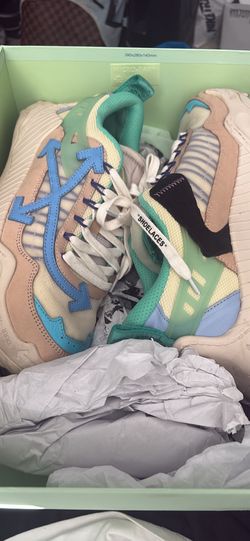 off white ODSY-1000