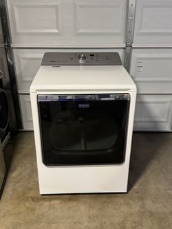Gas dryer Maytag everything works we deliver
