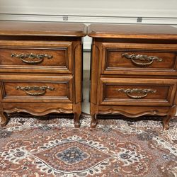 Deluxe Hardwood End Tables