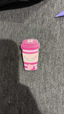 Cheshire cat cup Disney pin