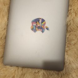 Macbook Air 13 Inch 256 GB