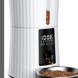 Automatic Pet Feeder 