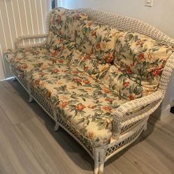 Free Ratan Sofa