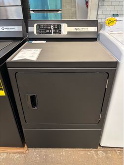 New! Speed Queen 27” Gas Dryer