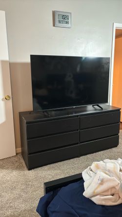 6 drawer dresser with 45” TV