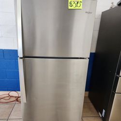 Whirlpool Refrigerator 