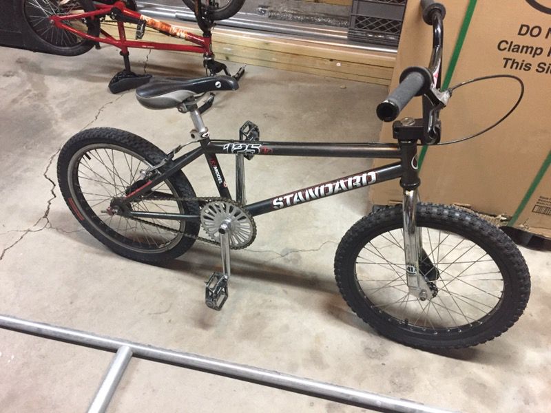 Standard 125r BMX Bike (20")