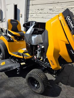 Cub Cadet
XT1 Enduro LT 42 in. 547cc Engine with Intelli Power Hydrostatic Drive Gas Riding Lawn Tractor