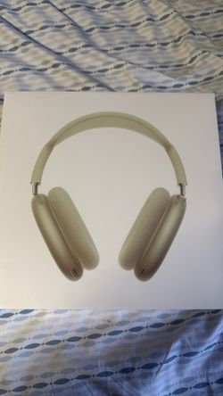 Brand new AirPod max 2nd gen Starlight