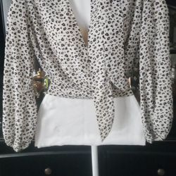 Flower print blouse