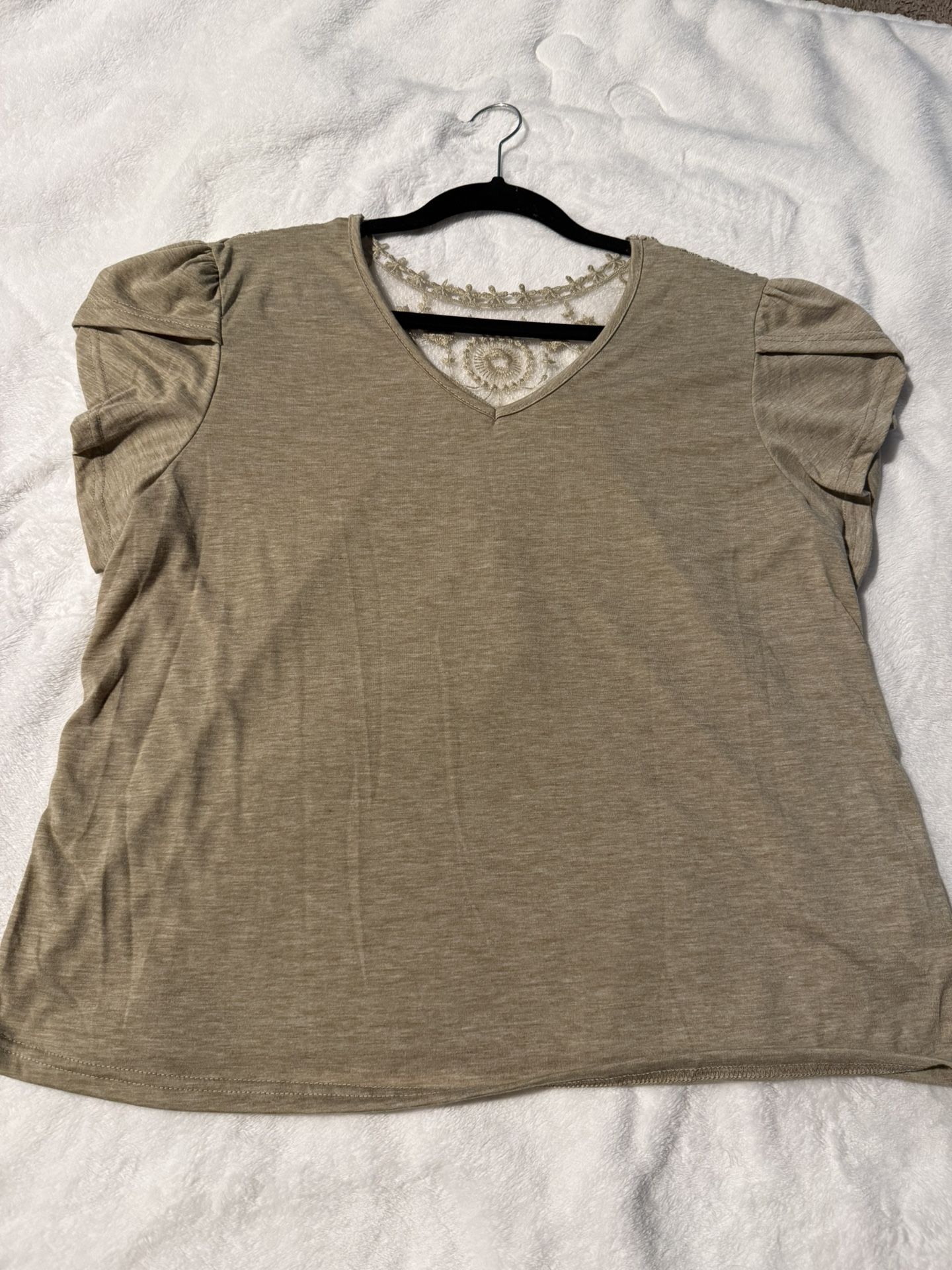 Women’s Shirt 