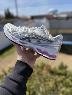 asics gel kayano 14