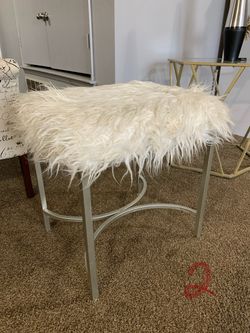 CHEAP CHEAP!! Moving Sale – Everything Must Go! 