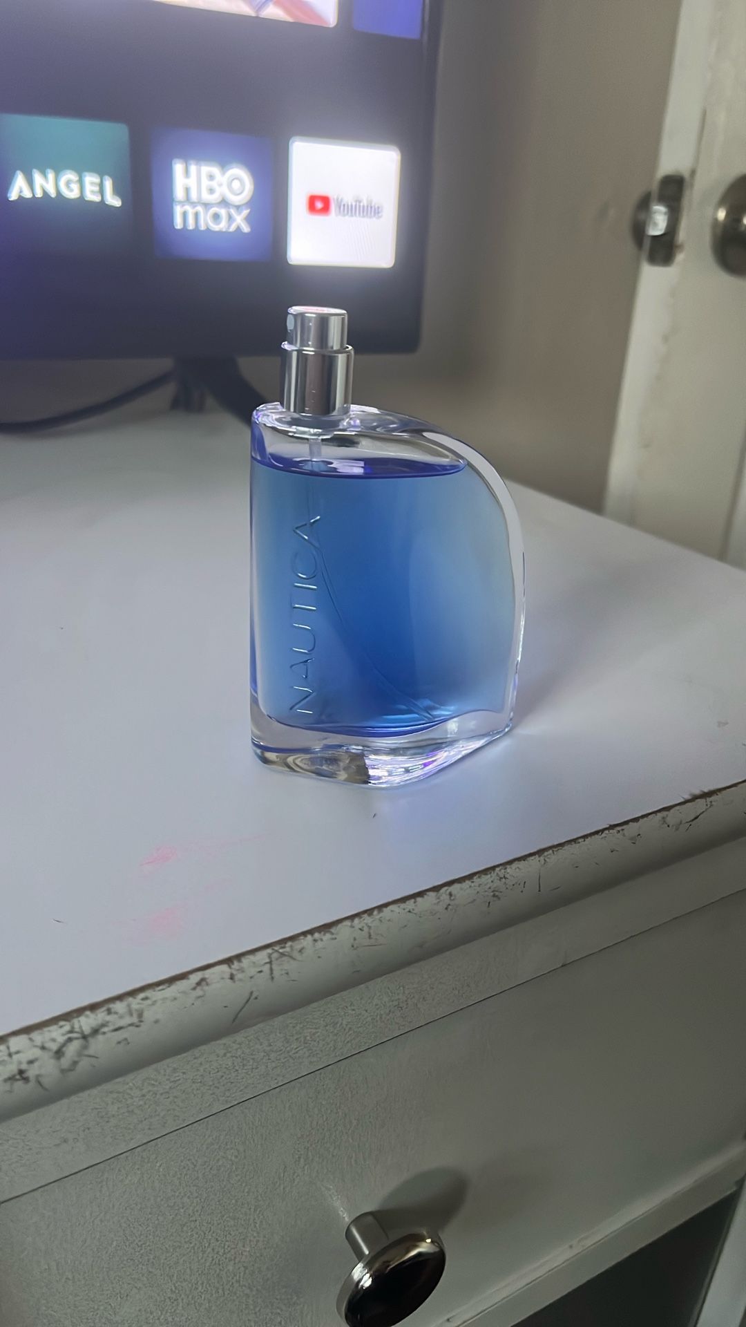 Nautica Blue Eau de Toilette spray for men