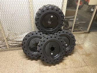 Bobcat Tires