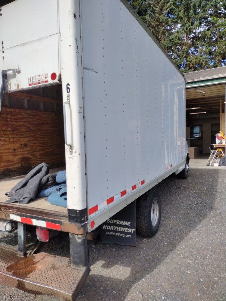 Chevy Express G-3500