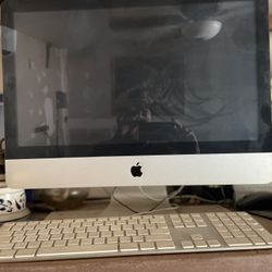Mac 21.5 Inch i5