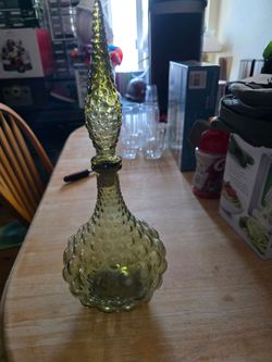 Vintage Empoli honail bubble decanter