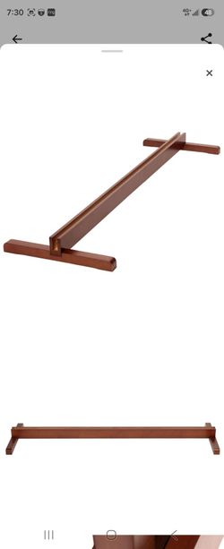 FREE 2 support wooden feet for privacy room divider hold them in place