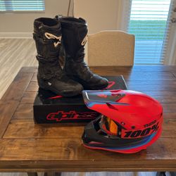 Black Tech 3 Alpinestars Boots Size 10 and XL THOR Helmet
