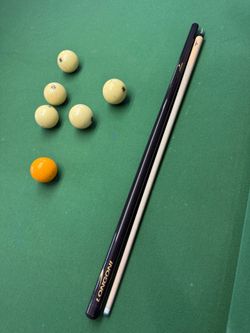 Longoni Two-Piece Billiard Cue
