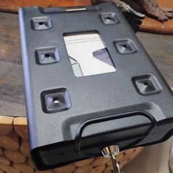 Bulldog BD1100 Car Personal Safe With Key Lock Mounting Bracket