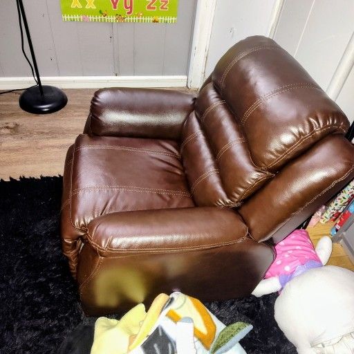 Child sized recliner leather seat x2