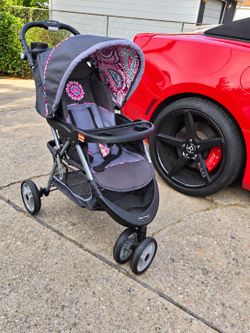 Baby Trend Stroller – Clean and in Good Condition