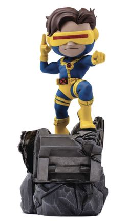 CYCLOPS  STATUE