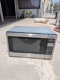 Panasonic Inverter 1200W Stainless Steel Microwave – Works Great