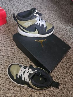 Boys nike shoes