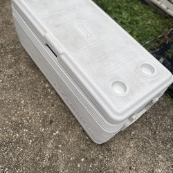 Coleman Huge Cooler