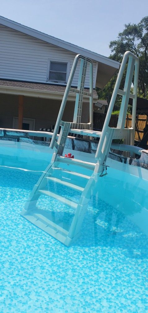 Pool Ladder