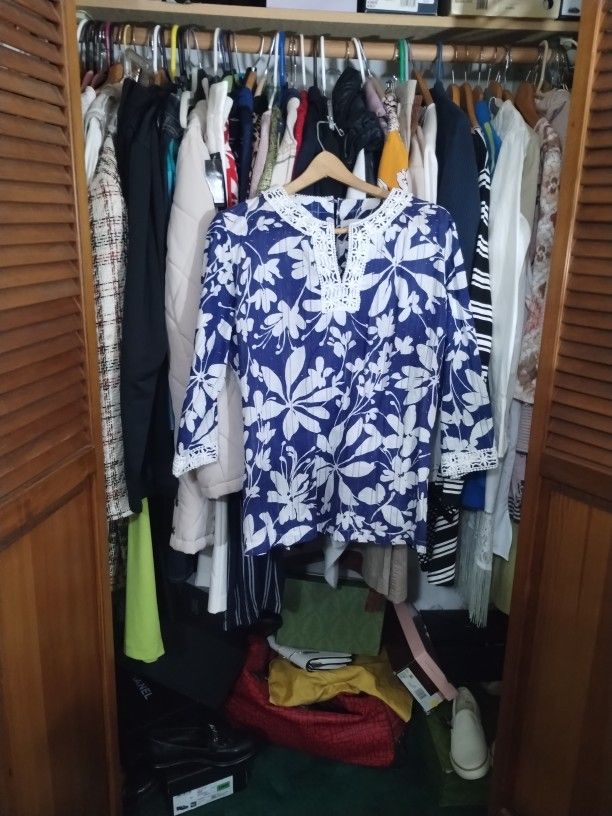 Alfred Dunner Floral Blouse Size 14
