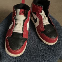 Air Jordan 1 leather trainers Lightly Used Size 10 Toddler 